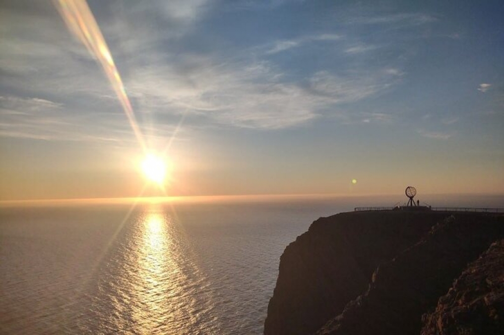 UNE OPPORTUNITE : CAP NORD sous le soleil de Minuit